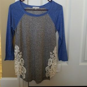 LADIES "MOA MOA" BLOUSE